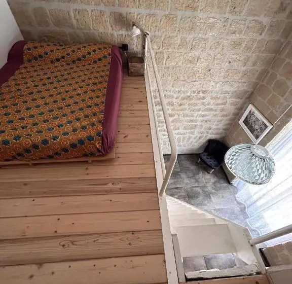 اتاق استاندارد, Magma Home Rooms & Roof