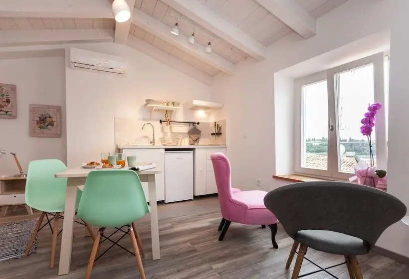 海の見えるスタンダードスタジオ, Apartments And Rooms Hey Rovinj