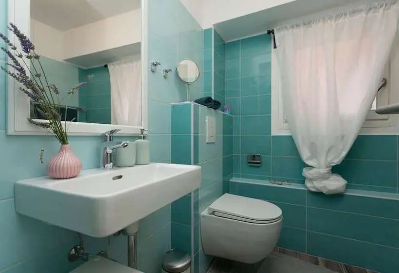 スタンダードルーム, Apartments And Rooms Hey Rovinj