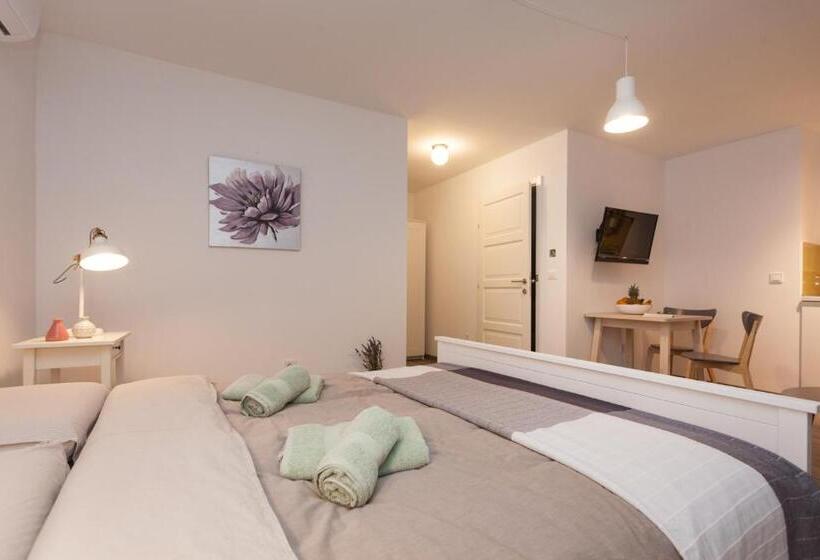 Студия Стандарт, Apartments And Rooms Hey Rovinj