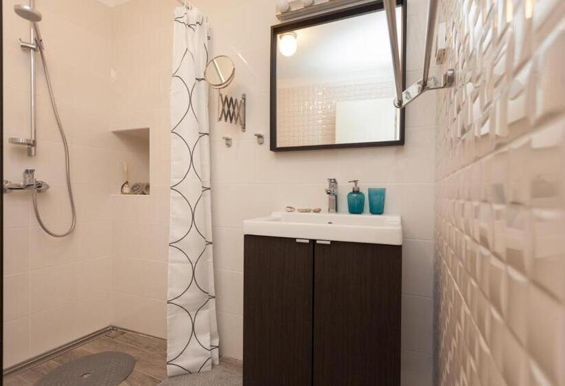 Студия Стандарт, Apartments And Rooms Hey Rovinj