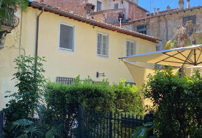 اتاق لوکس, Corte Meraviglia Relais