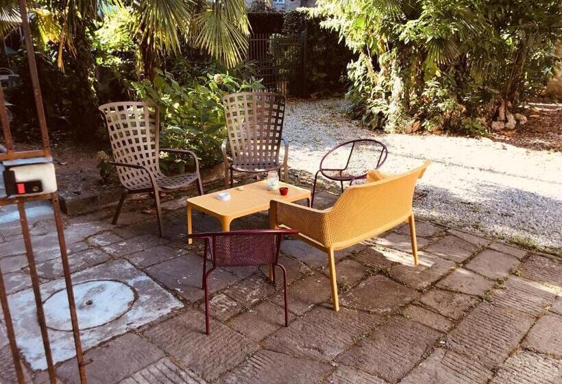 اتاق استاندارد یک نفره, Corte Meraviglia Relais