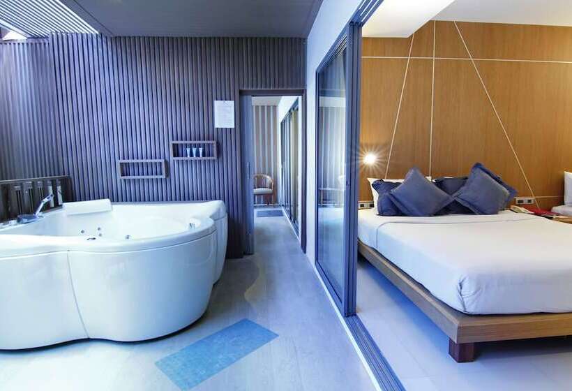 Jakuzili Delüks Oda, Chaweng Cove Beach Resort