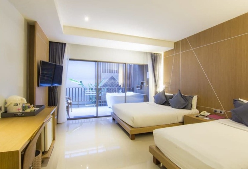 디럭스 자쿠지룸, Chaweng Cove Beach Resort