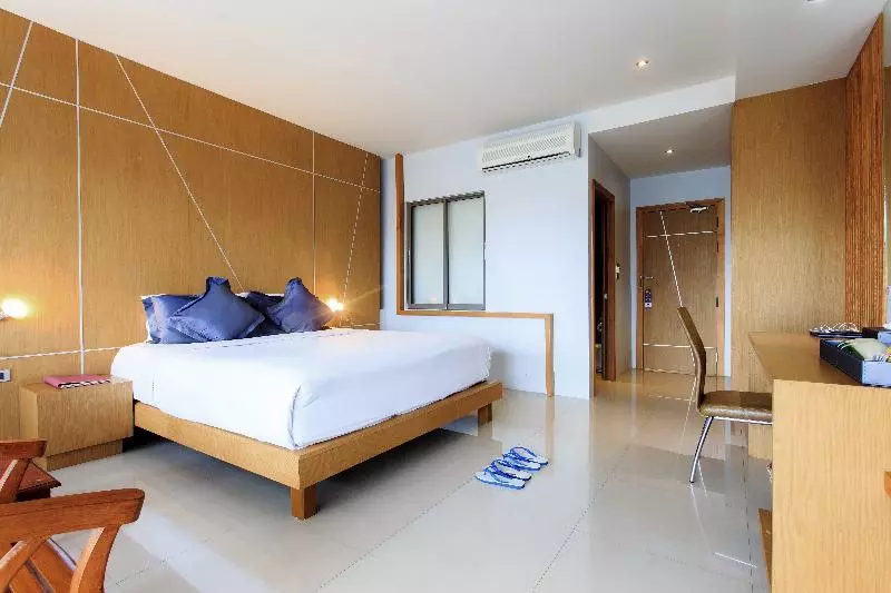 اتاق لوکس با بالکن, Chaweng Cove Beach Resort