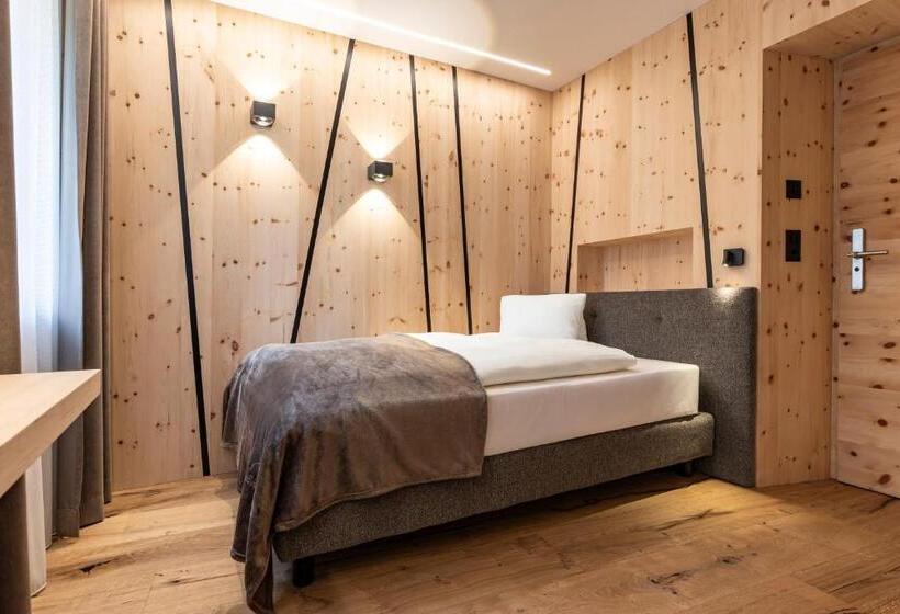 Superior Enkeltværelse, Baer & Post Zernez