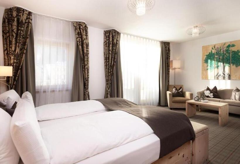 Suite, Baer & Post Zernez