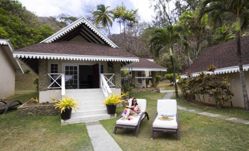 بانگلوی استاندارد با چشم‌انداز دریا, Blue Waters Inn