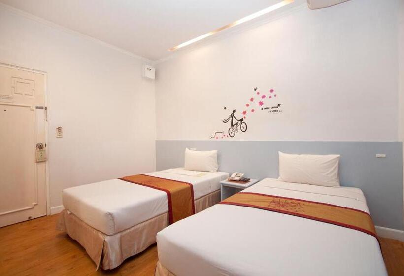 Quarto Estandar, China Town