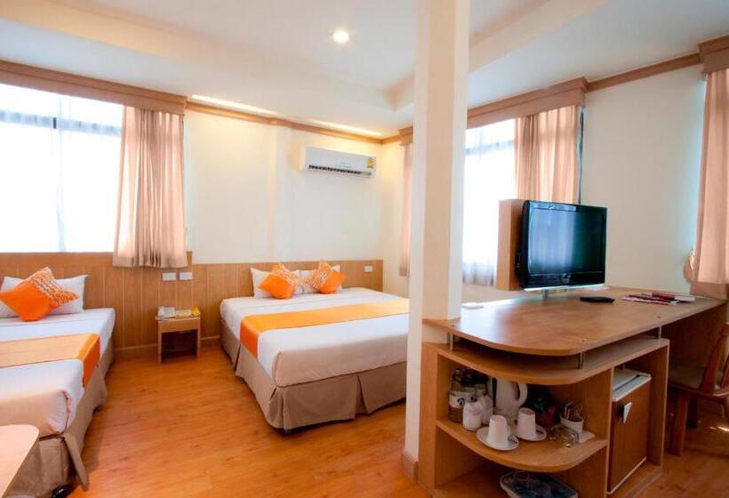Quarto Deluxe, China Town