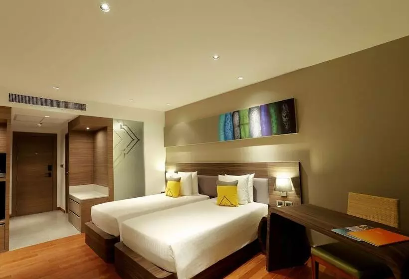 اتاق استاندارد, Holiday Inn Resort Phuket Karon Beach, An Ihg