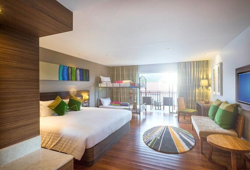 Семейный Полулюкс, Holiday Inn Resort Phuket Karon Beach, An Ihg