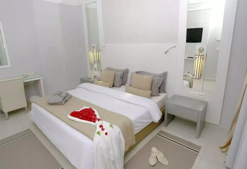 سوئیت سینیور, Djerba Plaza Thalasso & Spa