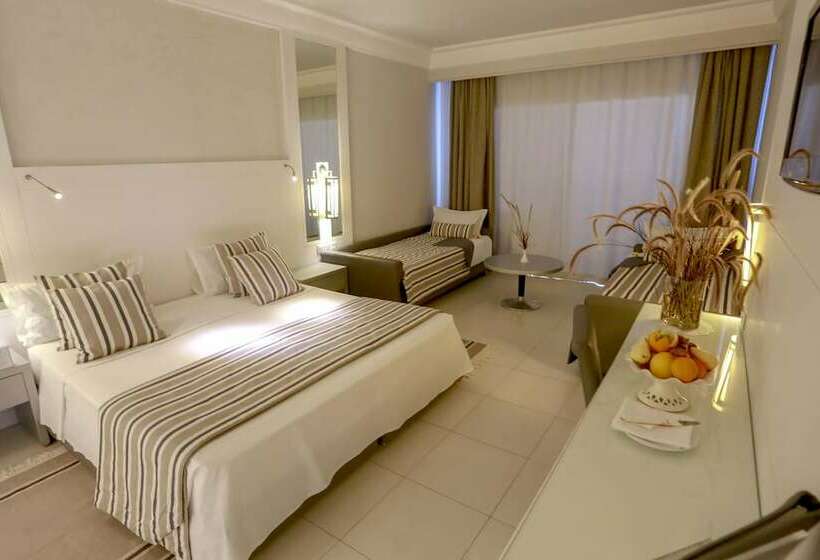 Четырехместный Номер Стандарт, Djerba Plaza Thalasso & Spa
