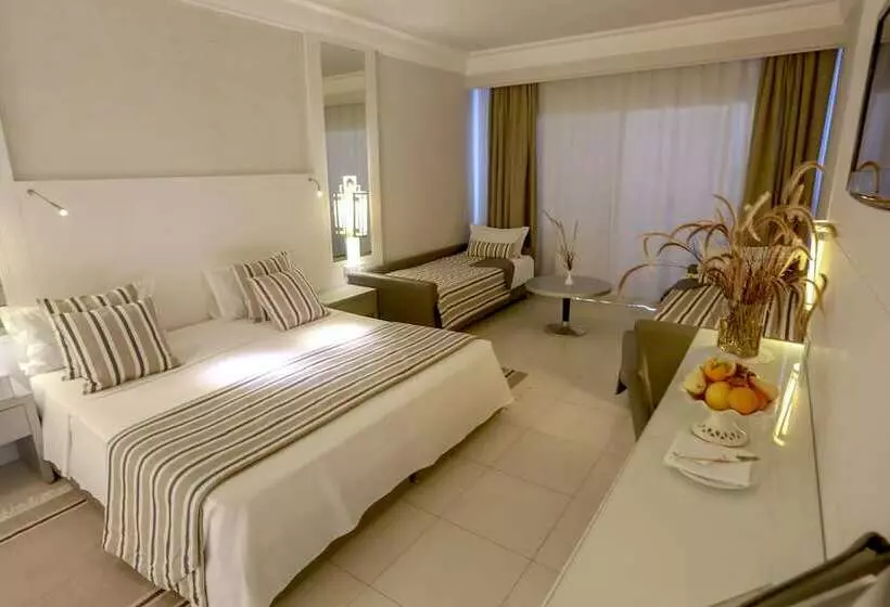 اتاق استاندارد چهار تخته, Djerba Plaza Thalasso & Spa