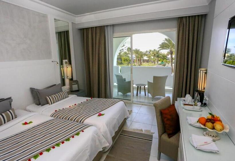Номер Стандарт Вид на Бассейн, Djerba Plaza Thalasso & Spa