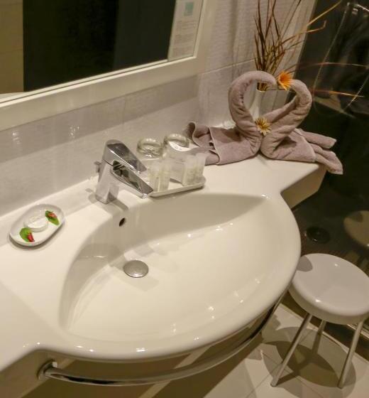 Четырехместный Номер Стандарт, Djerba Plaza Thalasso & Spa