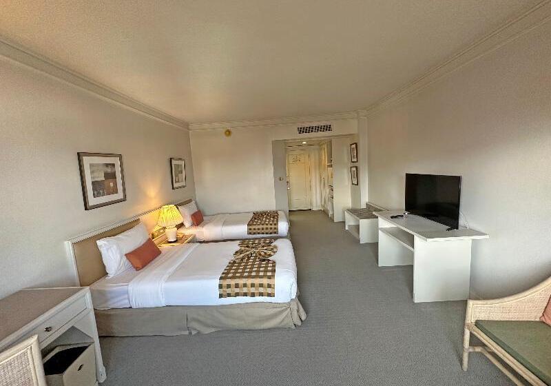 高级大房间, Lanna Palace 2004