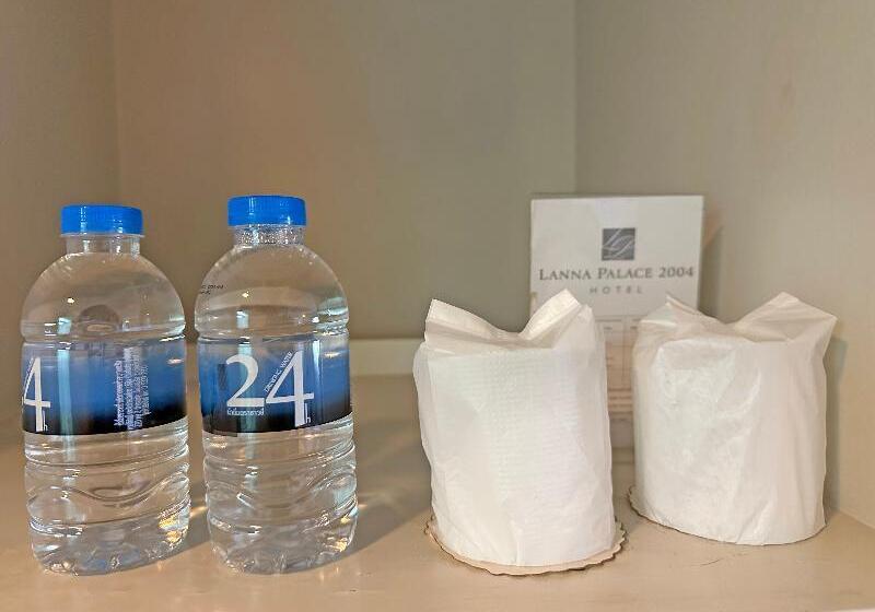 高级大房间, Lanna Palace 2004