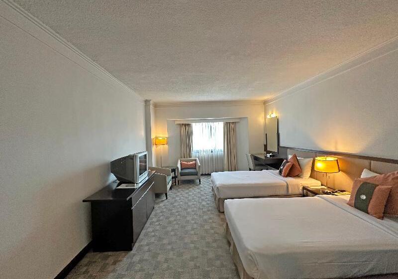 豪华房间, Lanna Palace 2004