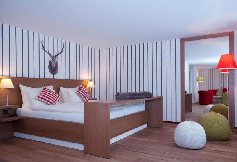 Deluxe Family Room, Lenzerhorn