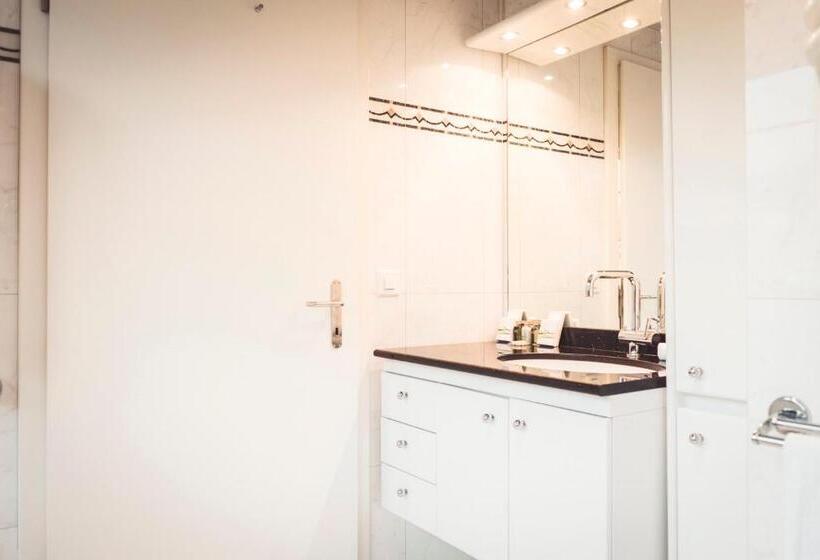 1 Bedroom Maisonette, Lenzerhorn