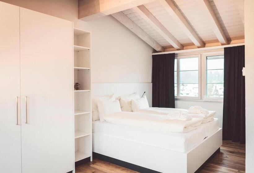 1 Bedroom Maisonette, Lenzerhorn