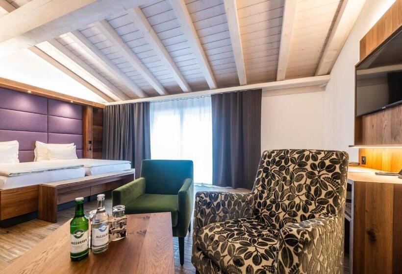 Superior Family Room, Lenzerhorn