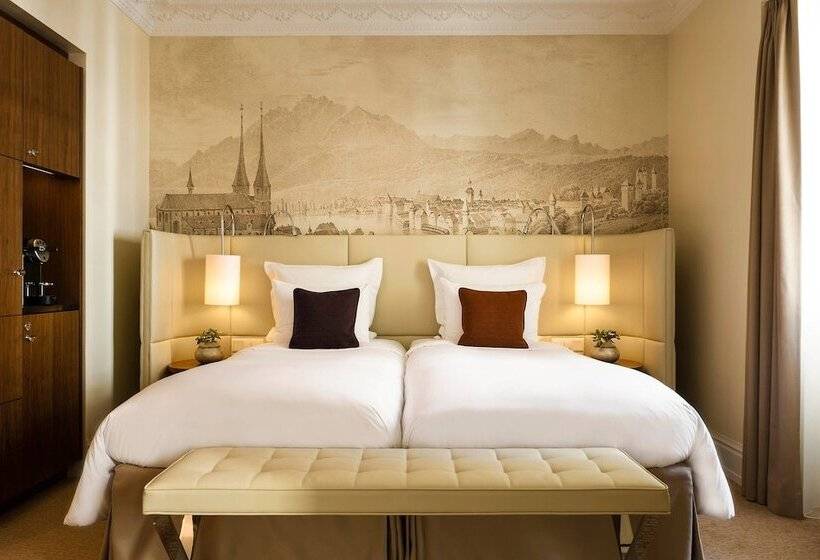 标准工作室, Renaissance Lucerne