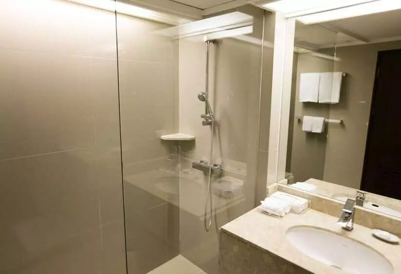 اتاق لوکس, The Imperial Hotel & Convention Centre Korat