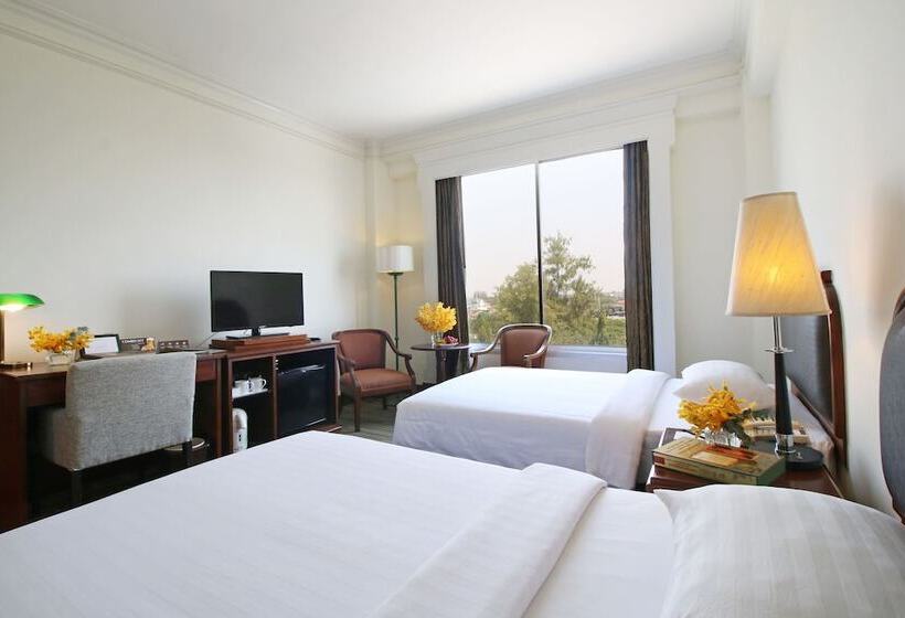 디럭스 룸, The Imperial Hotel & Convention Centre Korat