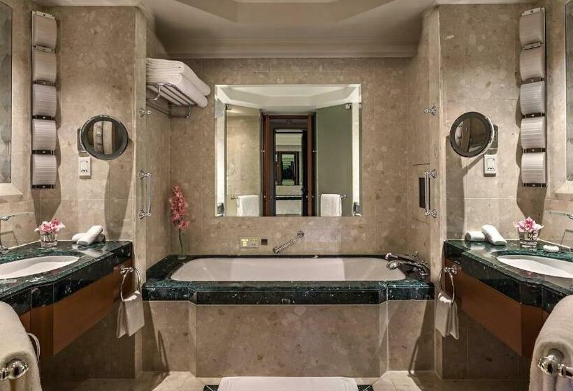 اتاق استاندارد با تخت بزرگ, The Peninsula Bangkok