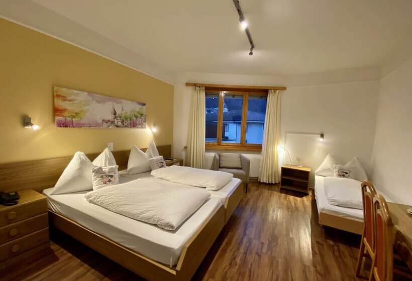 四人标准间, Toscana