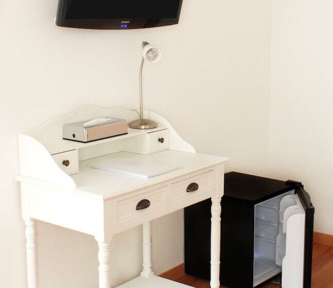 スタンダードルーム, Weisses Kreuz