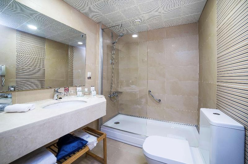 スタンダードルーム, Weisses Kreuz