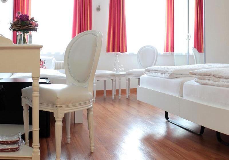 Номер Стандарт Трехместный, Weisses Kreuz