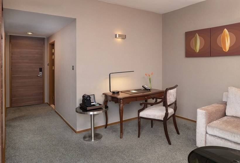 Люкс, Swissotel Bangkok Ratchada