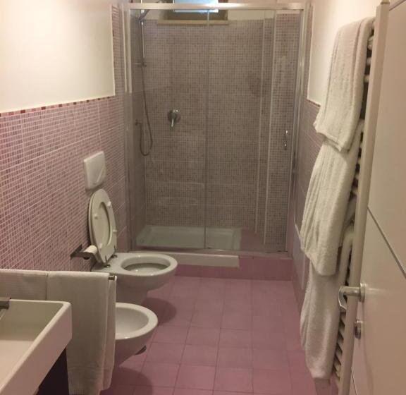 デラックススタジオ, B&b Stefyld