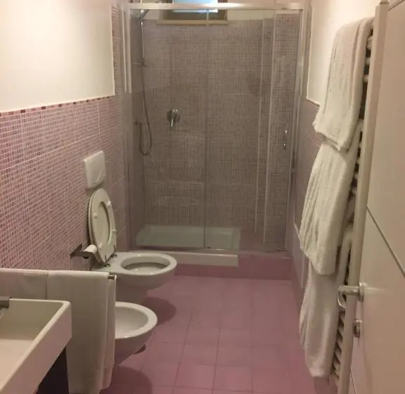 استودیوی لوکس, B&b Stefyld