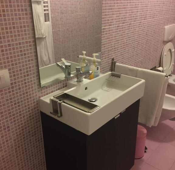 استودیوی لوکس, B&b Stefyld