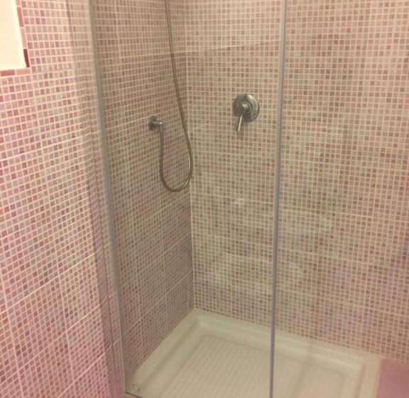 デラックススタジオ, B&b Stefyld