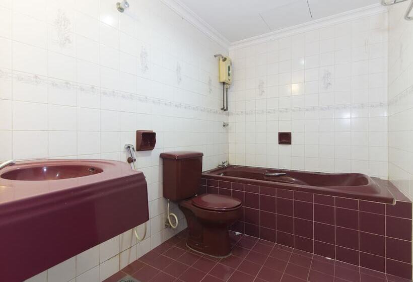 Люкс Superior, Comfort Hotel 2 By Oyo Rooms