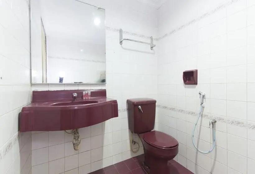 سوییت خانوادگی, Comfort Hotel 2 By Oyo Rooms