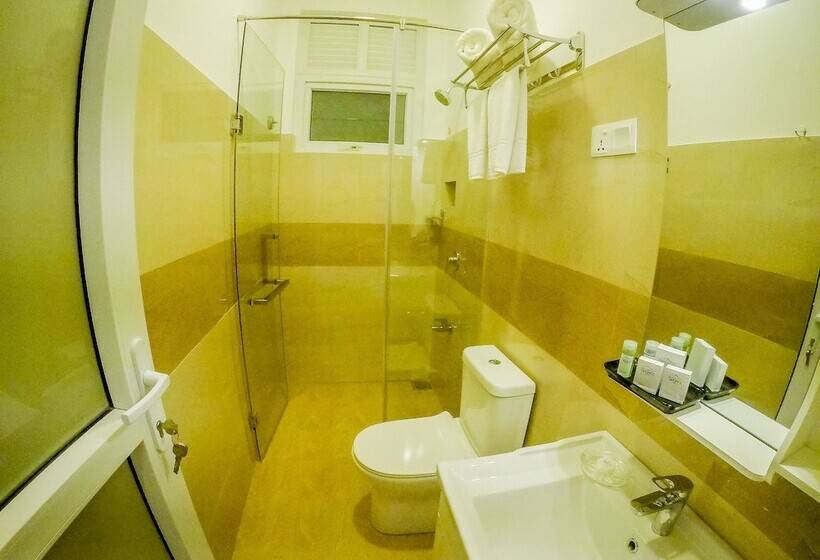 Habitació Triple Superior, Shamaz Galle