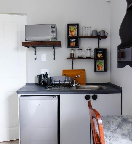 キングサイズベッドのスタンダードルーム, Arbour1 Guesthouse