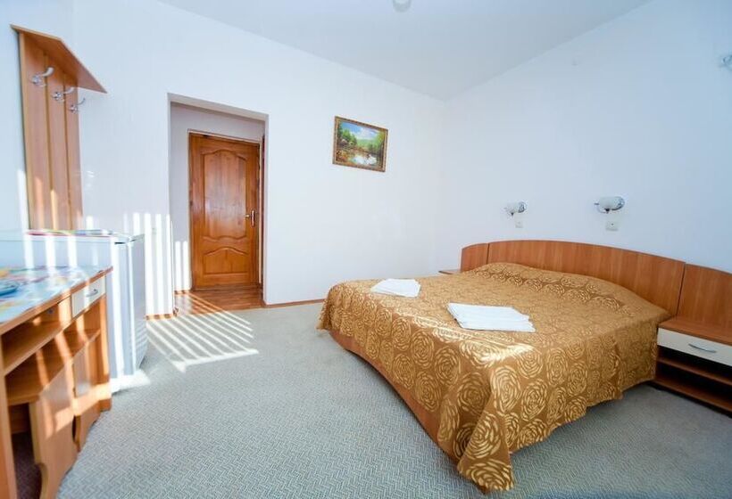 اتاق استاندارد با بالکن, Lera Guest House