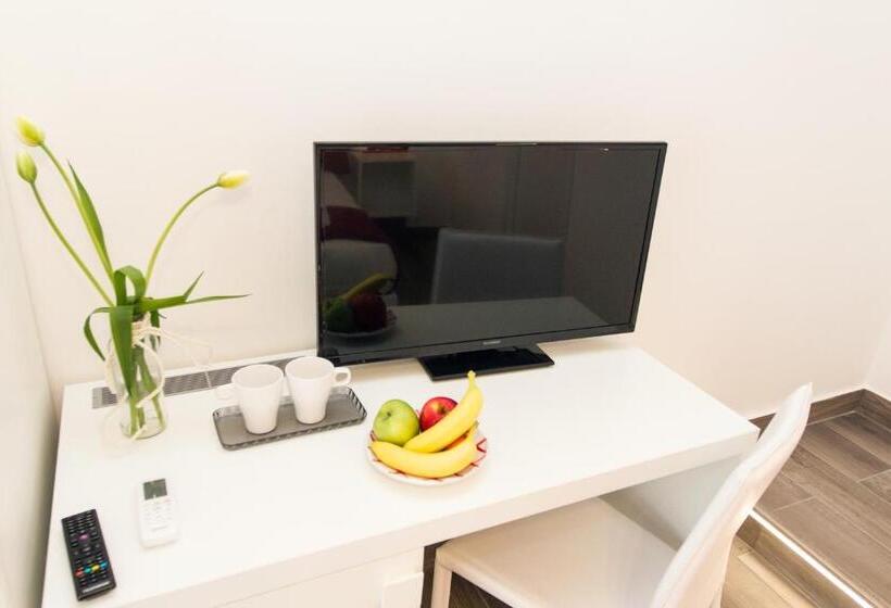 标准间, Sea Room Sorrento