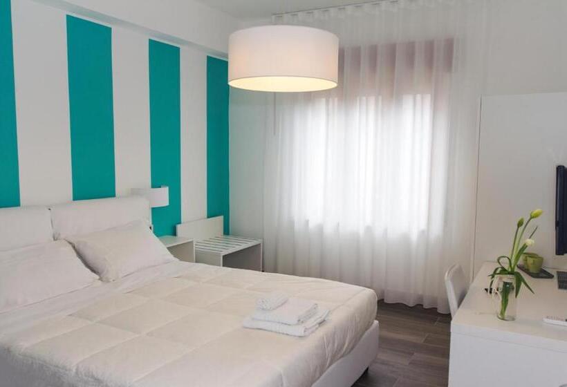 标准间, Sea Room Sorrento