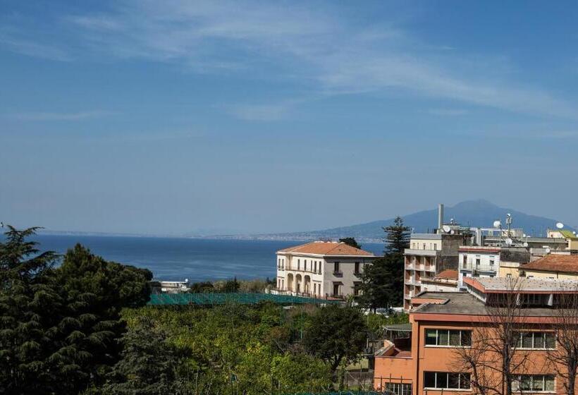 海景标准间带阳台, Sea Room Sorrento